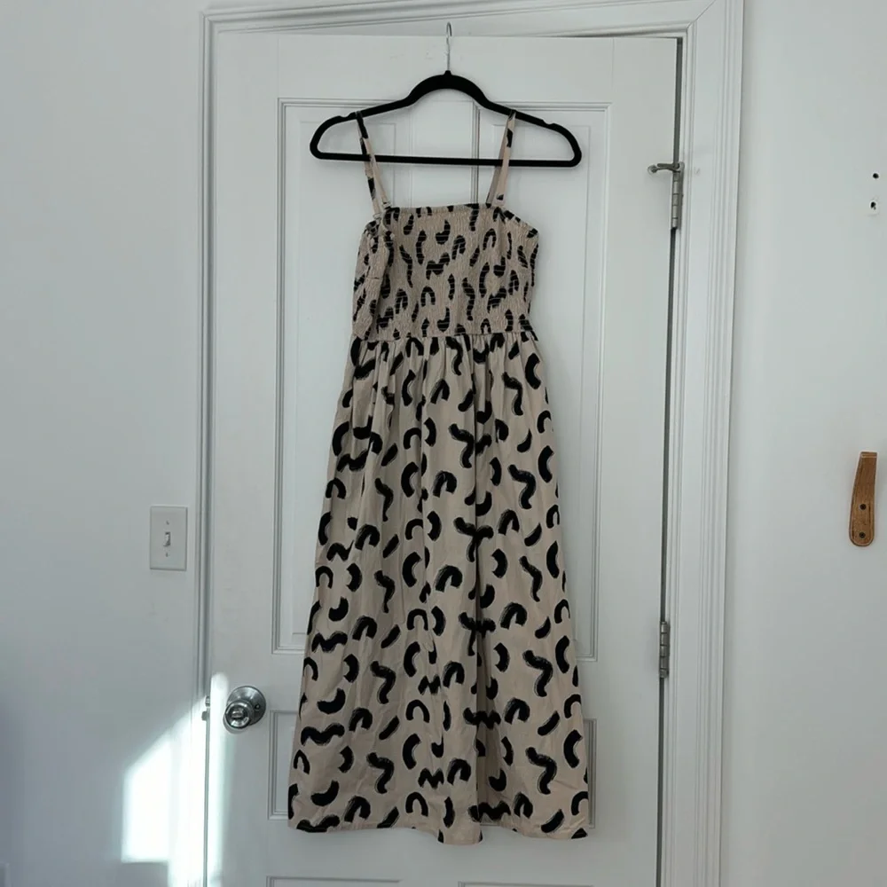 A new day casual midi dress. Removable straps bandeau elastic top. Size XS - Picture 1 of 3